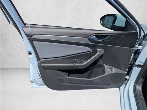 New 2026 Volkswagen Jetta SE FWD image 22