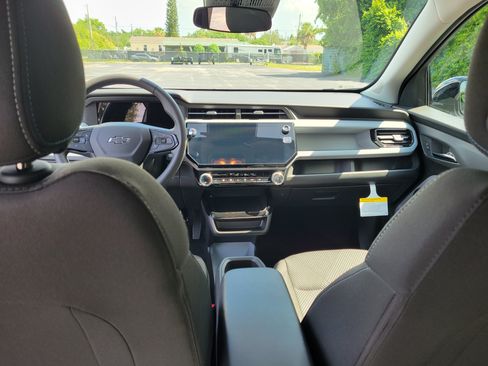 New 2027 Chevrolet Bolt LT FWD image 13