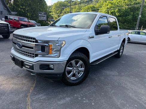 Used 2019 Ford F150 XLT w/ Equipment Group 302A Luxury AWD/4WD image 4