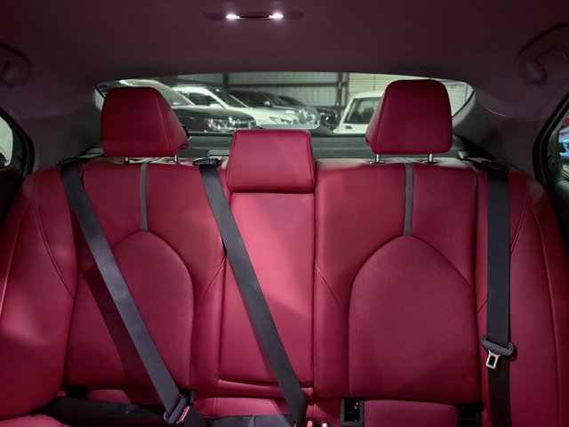 Used 2022 Toyota Camry XSE FWD image 17