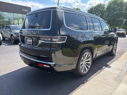 Used 2023 Jeep Grand Wagoneer Series II AWD/4WD image 8