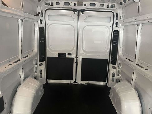 New 2026 RAM ProMaster 2500 w/ Cold Weather Group FWD image 19