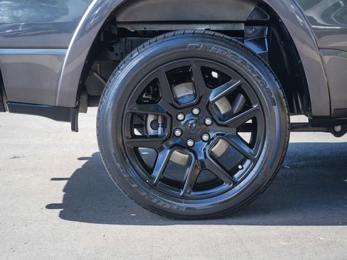 Used 2021 RAM 1500 Laramie AWD/4WD image 8