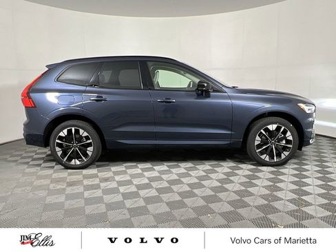 New 2026 Volvo XC60 B5 Ultra w/ Protection Package Premier image 9