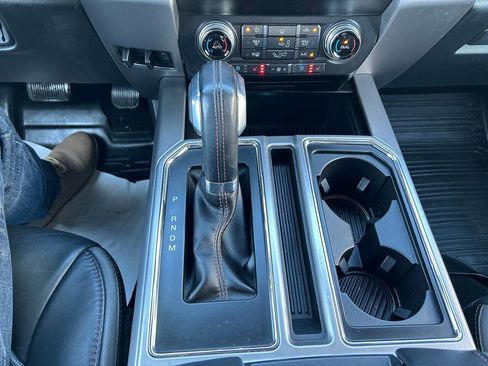 Used 2019 Ford F150 Platinum image 13