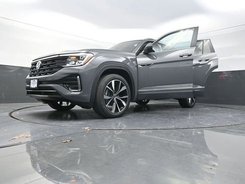 New 2026 Volkswagen Atlas SEL Premium R-Line AWD/4WD image 31