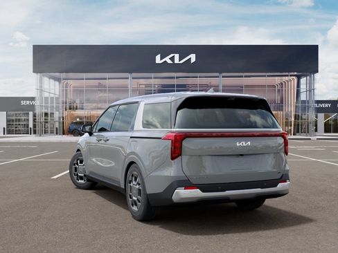 New 2027 Kia Carnival EX FWD image 4