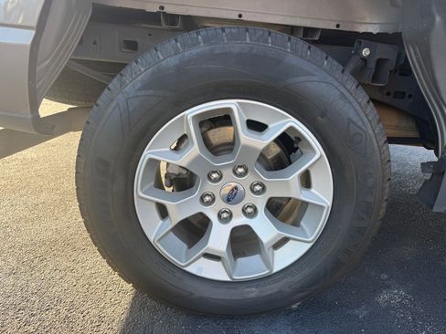 Used 2023 Ford F150 XLT AWD/4WD image 8