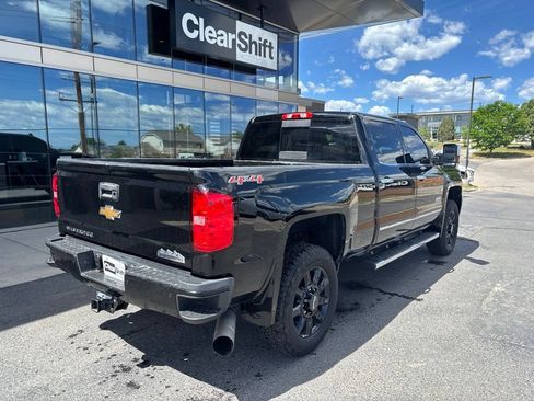 Used 2015 Chevrolet Silverado 2500 High Country w/ Duramax Plus Package AWD/4WD image 4