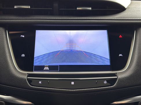 Used 2021 Cadillac XT6 Luxury FWD image 24