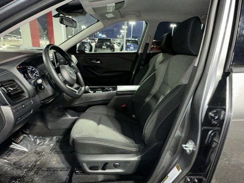 Used 2021 Nissan Rogue SV image 22