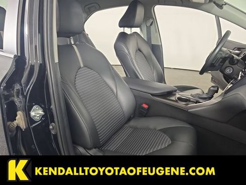 Used 2024 Toyota Camry SE FWD image 28