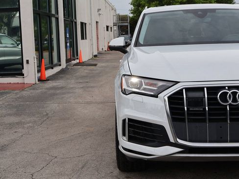 Used 2023 Audi Q7 3.0T Premium Plus w/ Premium Plus Package AWD/4WD image 16