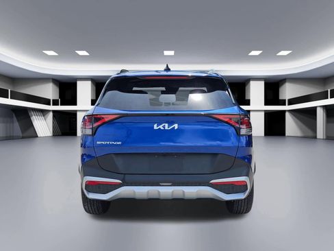 Certified 2025 Kia Sportage EX w/ Premium Package FWD image 4