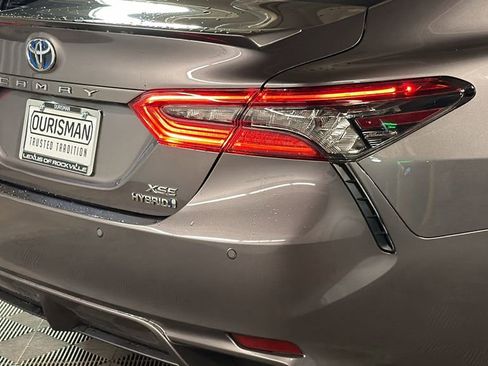 Used 2024 Toyota Camry XSE w/ Navigation Package image 8