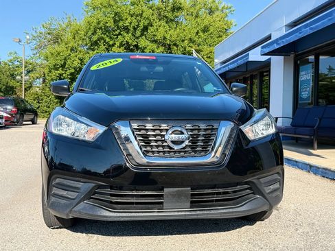 Used 2020 Nissan Kicks S FWD image 13