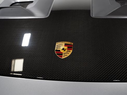 Used 2025 Porsche 911 GT3 RS RWD image 17
