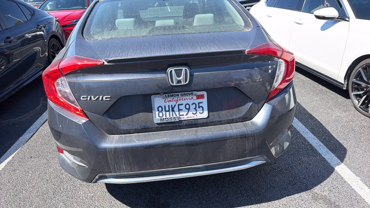 Used 2019 Honda Civic EX image 2