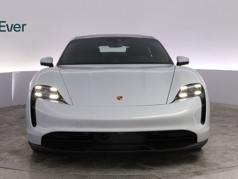 Used 2023 Porsche Taycan 4S w/ Premium Package AWD/4WD image 12