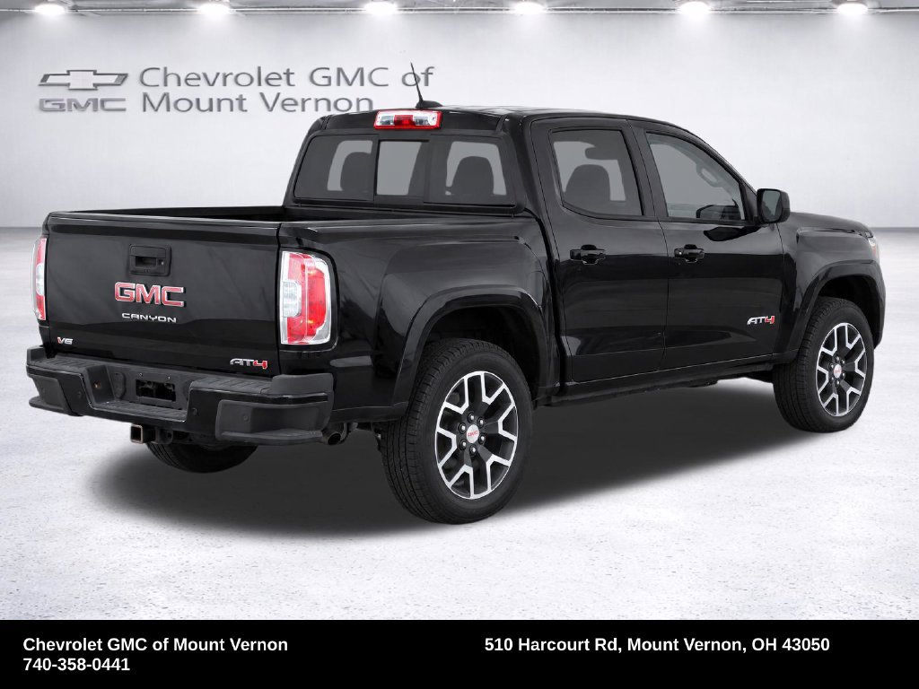 Used 2022 GMC Canyon AT4 w/ Driver Alert Package AWD/4WD image 4