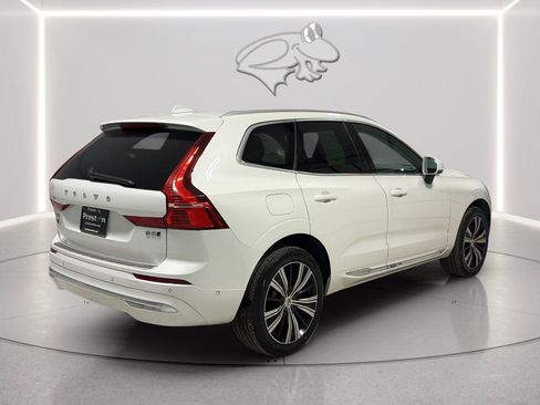 Used 2022 Volvo XC60 B5 Inscription w/ Advanced Package AWD/4WD image 5
