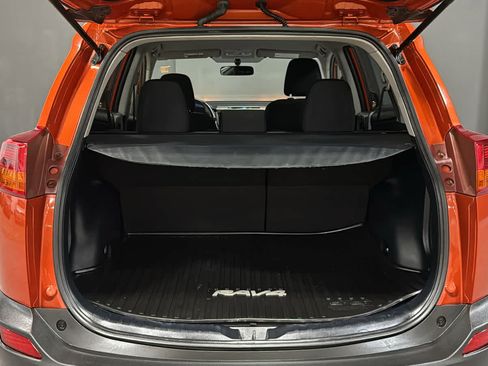 Used 2015 Toyota RAV4 LE AWD/4WD image 28