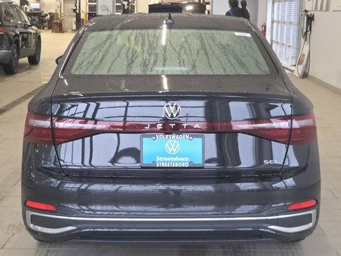 New 2026 Volkswagen Jetta SEL image 10
