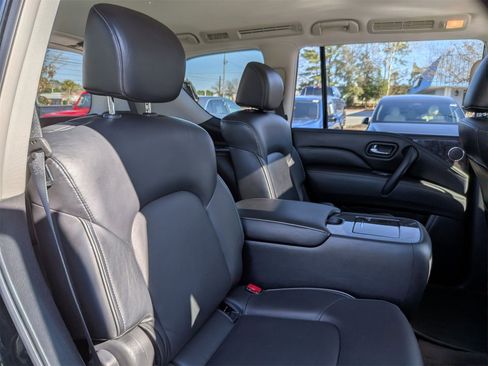 Used 2021 INFINITI QX80 Luxe w/ All-Season Package image 36