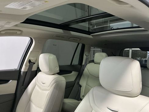 Used 2025 Cadillac XT6 Premium Luxury w/ LPO, Floor Liner Package AWD/4WD image 25