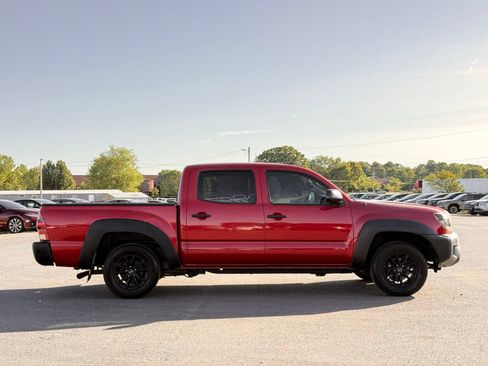 Used 2013 Toyota Tacoma 2WD Double Cab w/ Convenience Pkg image 7