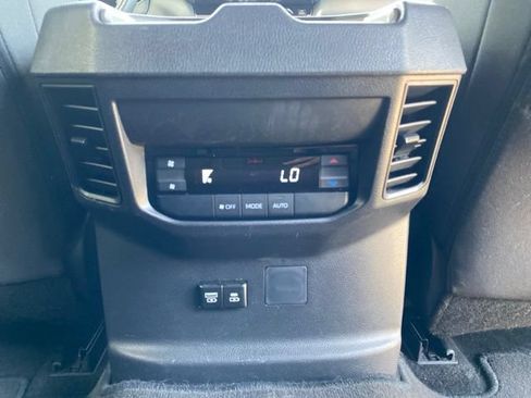 Certified 2025 Toyota Sequoia 4WD image 22