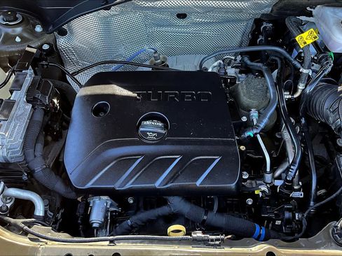 Used 2021 Chevrolet TrailBlazer ACTIV w/ Technology Package image 27