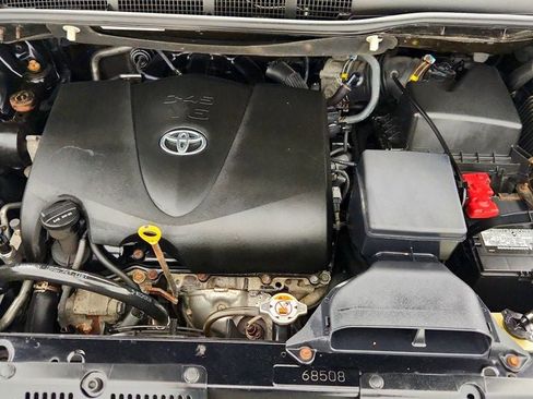 Used 2017 Toyota Sienna LE image 27