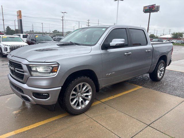 Used 2023 RAM 1500 Laramie AWD/4WD image 1