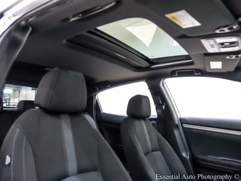 Used 2020 Honda Civic EX image 33