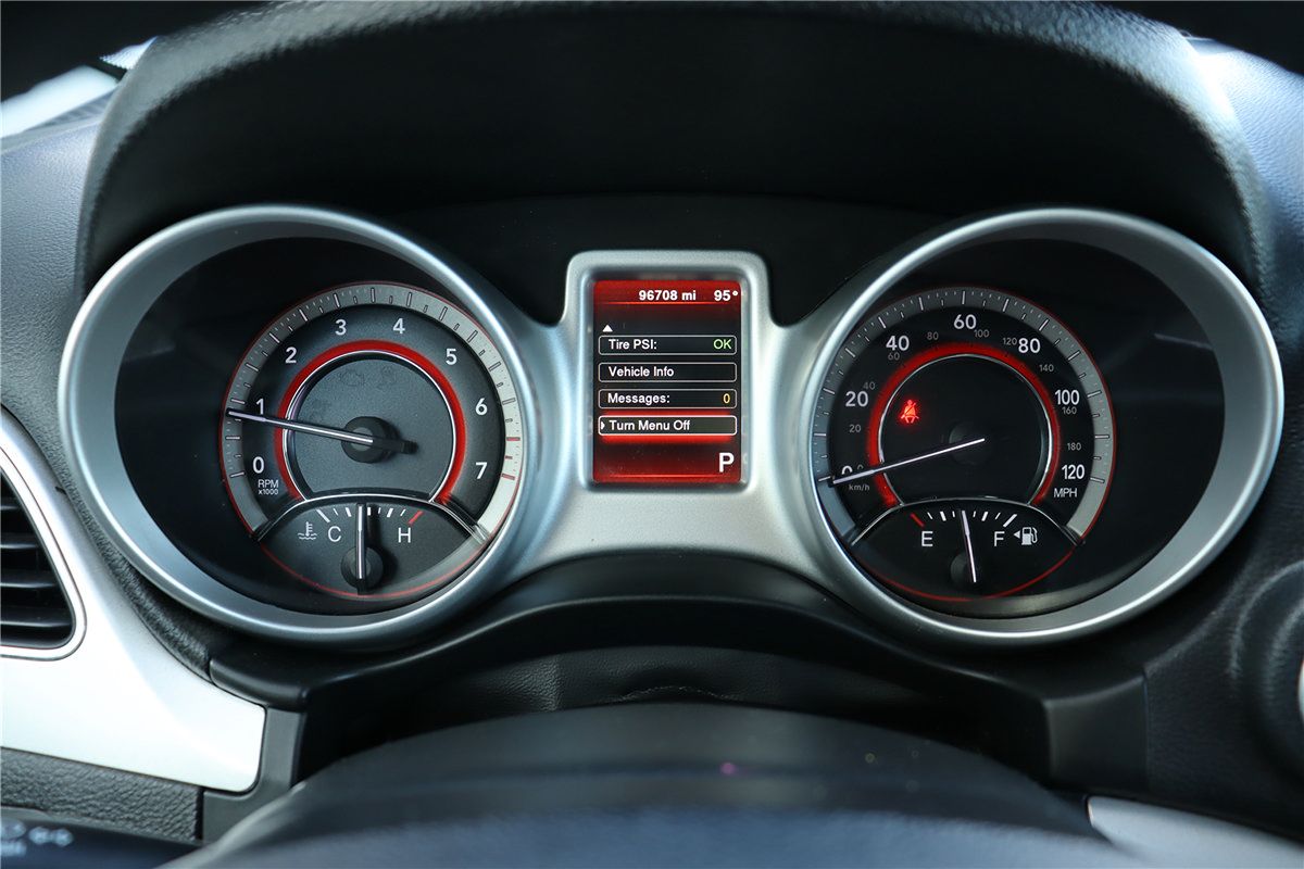 Used 2017 Dodge Journey SXT FWD image 31