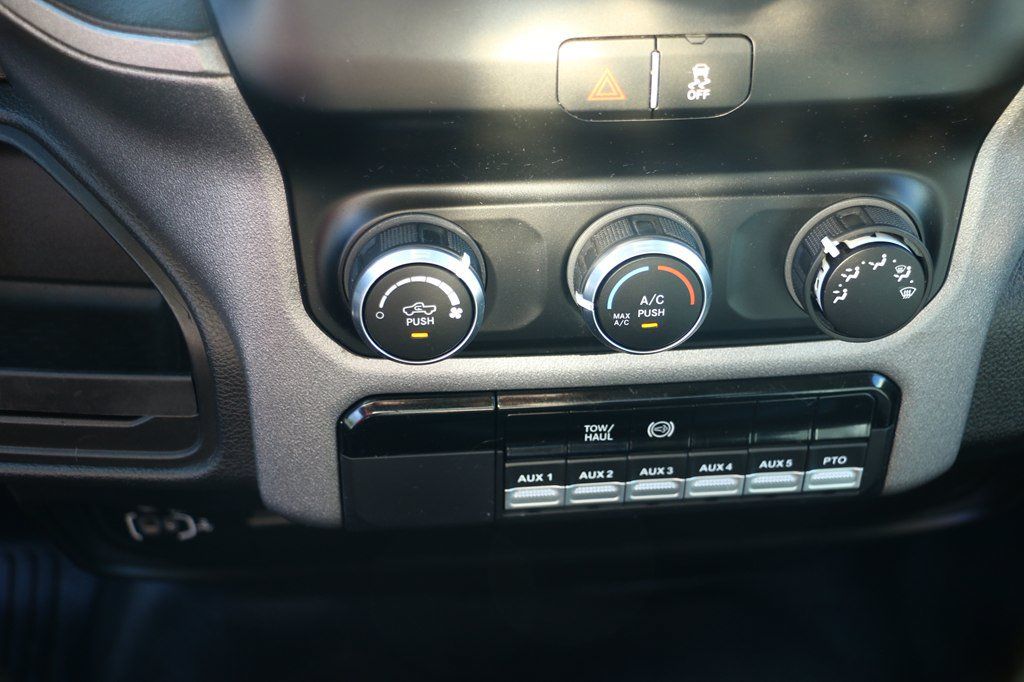 Used 2020 RAM 5500 Tradesman RWD image 16