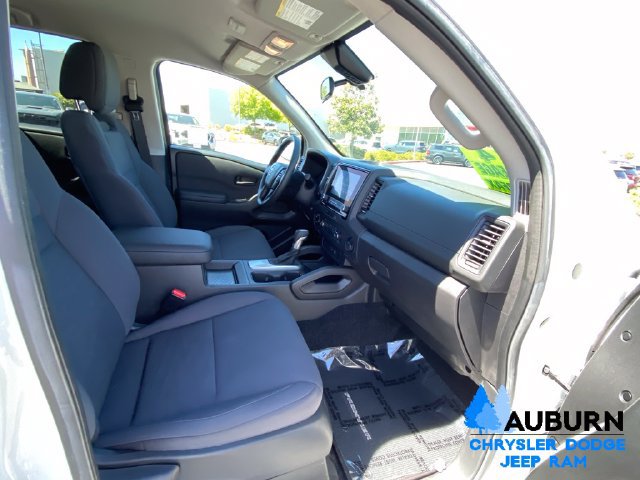 Used 2024 Nissan Frontier S AWD/4WD image 16