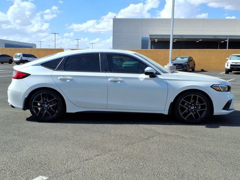 Used 2024 Honda Civic Sport Touring image 8