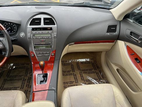 Used 2011 Lexus ES 350 image 31