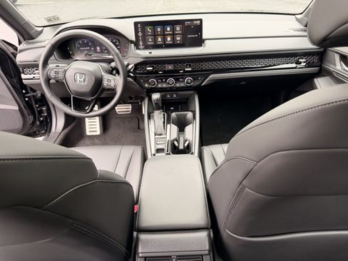 Certified 2025 Honda Accord Sport image 14