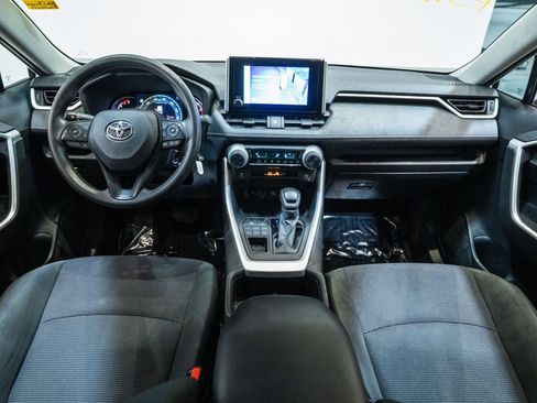 Used 2024 Toyota RAV4 LE image 13