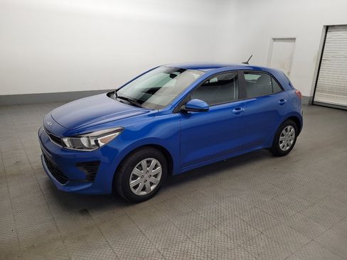 Used 2023 Kia Rio S image 2