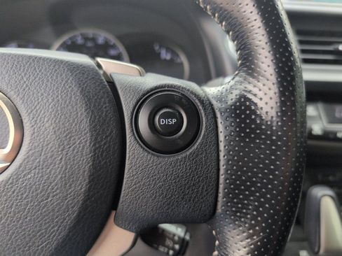 Used 2016 Lexus CT 200h image 19