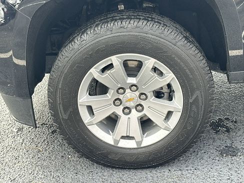 Used 2022 Chevrolet Colorado LT w/ Fleet Safety Package image 13