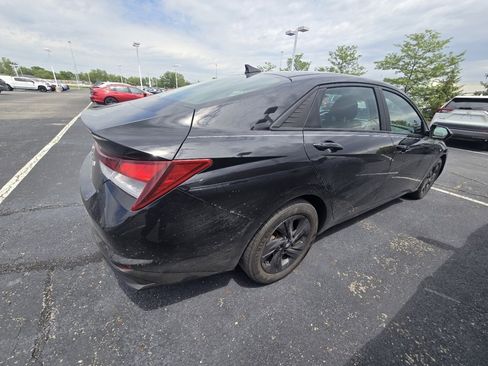 Used 2022 Hyundai Elantra SEL FWD image 8