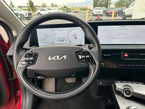 Used 2023 Kia EV6 Wind w/ Wind Technology Package AWD/4WD image 11