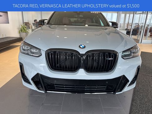 Certified 2024 BMW X4 M40i w/ Premium Package image 3