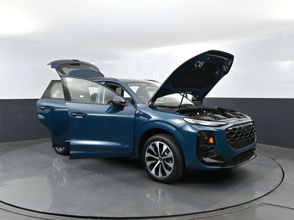 New 2026 Audi Q3 quattro 2.0T AWD/4WD image 29