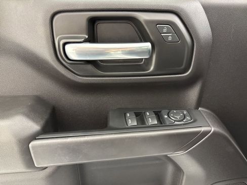 Used 2024 Chevrolet Silverado 1500 Custom Trail Boss w/ LPO, Dark Essentials Package image 20